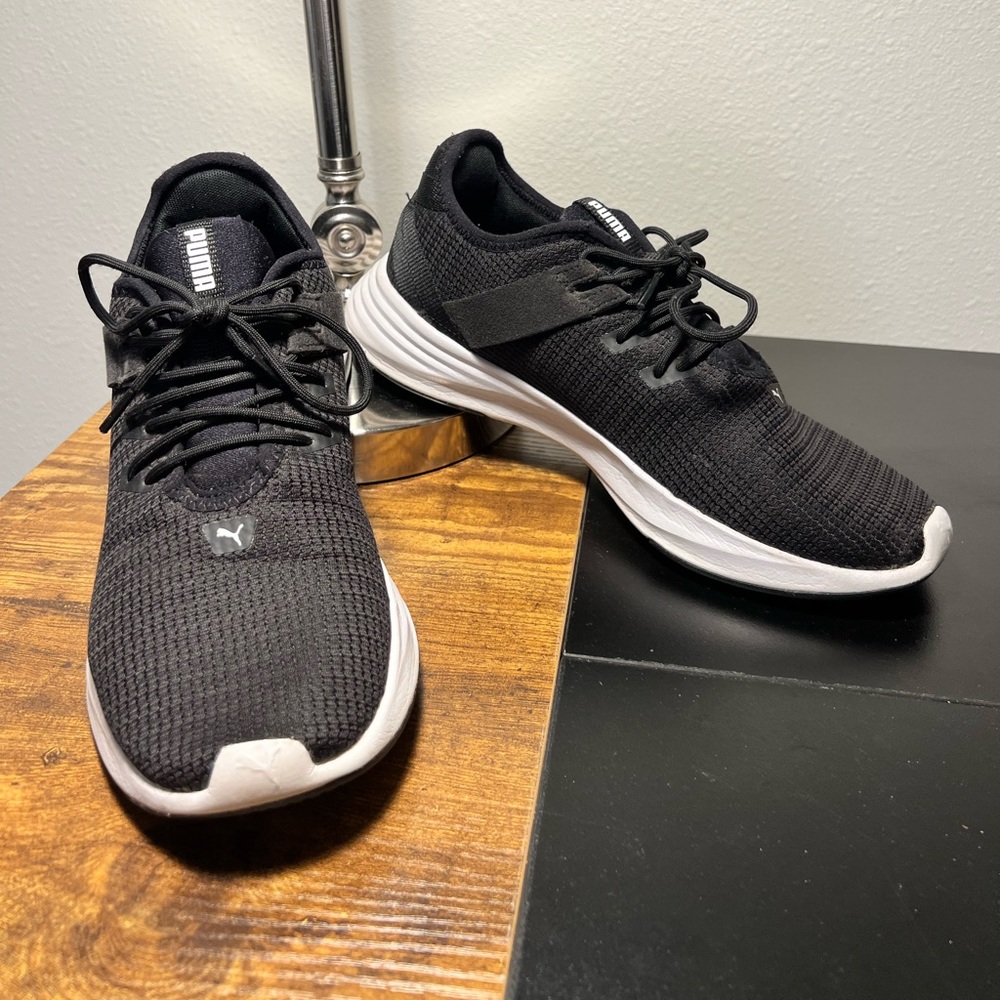 Puma sz 8.5 Black